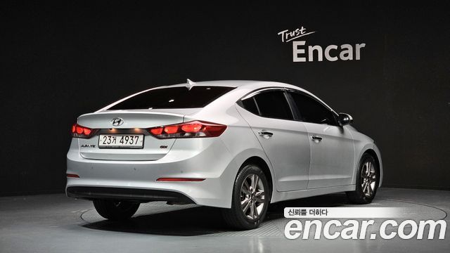Hyundai AVANTE из Кореи Encar