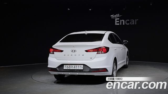 Hyundai AVANTE из Кореи Encar