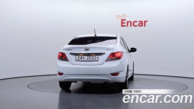 Hyundai Accent из Кореи Encar