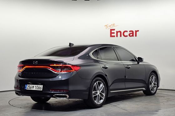 Hyundai Grandeur 2.4 Premium — пробег 139 684 км — фото 2 из 5