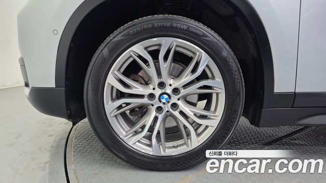 BMW X1 xDrive 18d Joy — пробег 96 785 км — фото 5 из 5