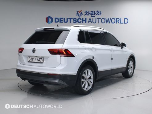 Volkswagen Tiguan 2.0 TDI Premium — пробег 135 000 км — фото 2 из 5