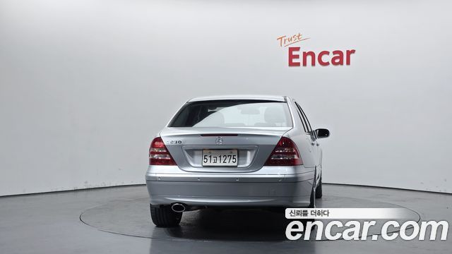 Mercedes-Benz C-Class из Кореи Encar