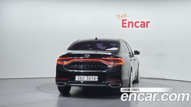 Hyundai Grandeur из Кореи Encar
