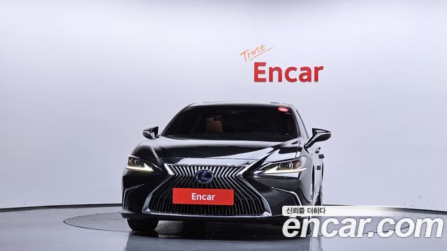 Lexus ES Luxury Plus — пробег 110 764 км — фото 3 из 5