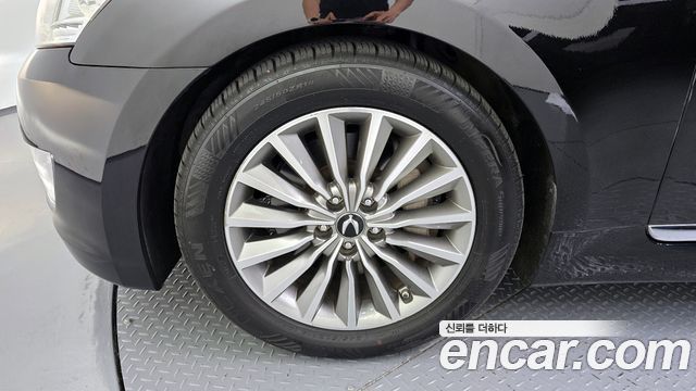 Hyundai Equus из Кореи Encar