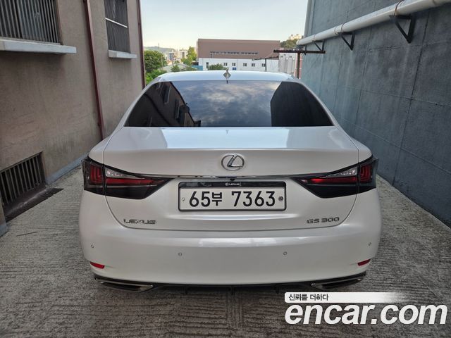 Lexus GS из Кореи Encar