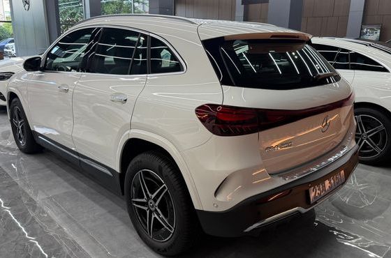 Mercedes-Benz EQA EQA250 AMG Line — пробег 11 км — фото 2 из 5