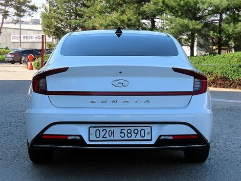 Hyundai Sonata 2.0 Premium — пробег 67 448 км — фото 4 из 5