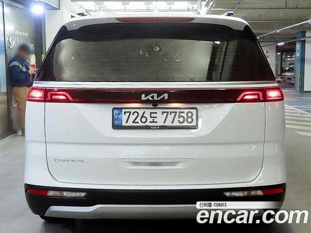 Kia Carnival 11-Seater Prestige — пробег 153 586 км — фото 5 из 5