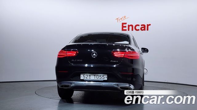 Mercedes-Benz GLC-Class GCL300 4MATIC Coupe — пробег 20 903 км — фото 4 из 5