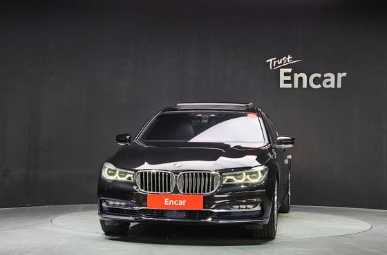 BMW 7-Series 750Li xDrive Premium — пробег 113 262 км — фото 3 из 5