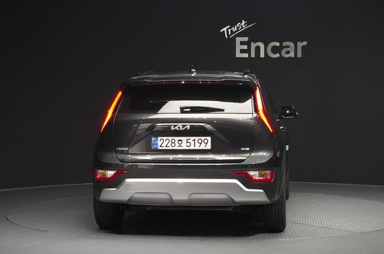Kia Niro Trendy — пробег 22 105 км — фото 4 из 5