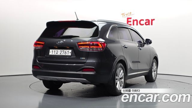 Kia Sorento Diesel 2.0 2WD Prestige — пробег 219 119 км — фото 2 из 5