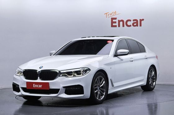 BMW 5-Series 520d xDrive M Sport Package Plus — пробег 93 000 км — фото 1 из 5