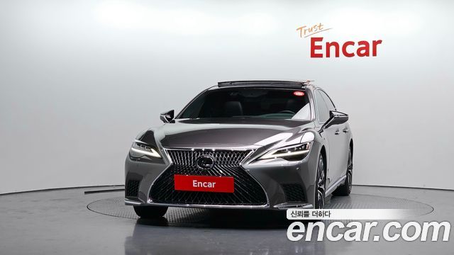 Lexus LS из Кореи Encar
