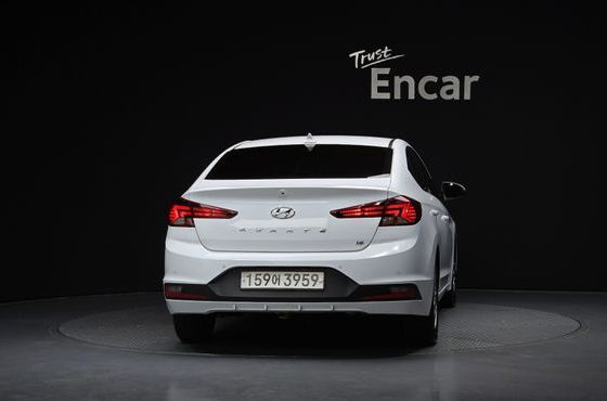 Hyundai AVANTE 1.6 Smart — пробег 103 003 км — фото 4 из 5