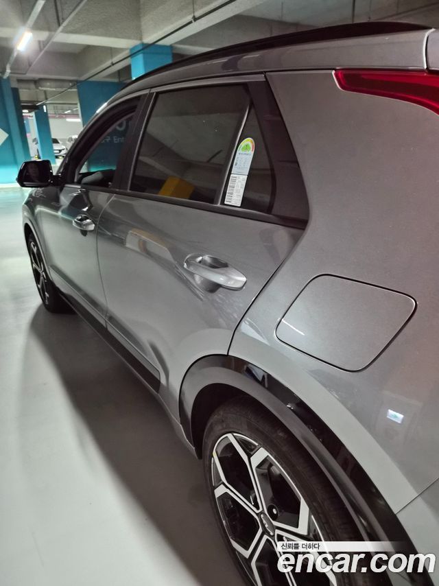 Kia Niro Trendy — пробег 2 500 км — фото 4 из 5