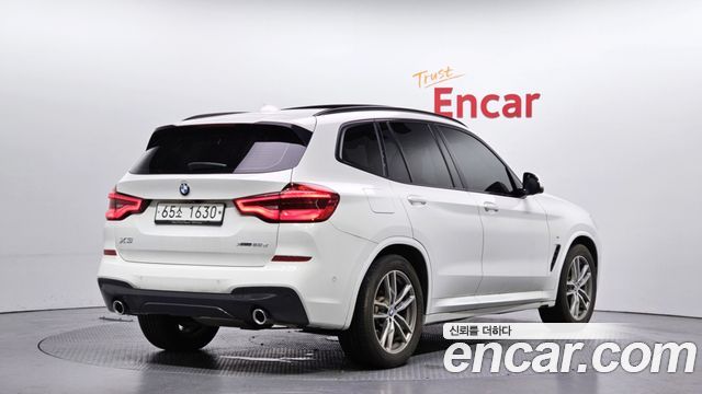 BMW X3 xDrive 20d M Sport — пробег 67 817 км — фото 2 из 5