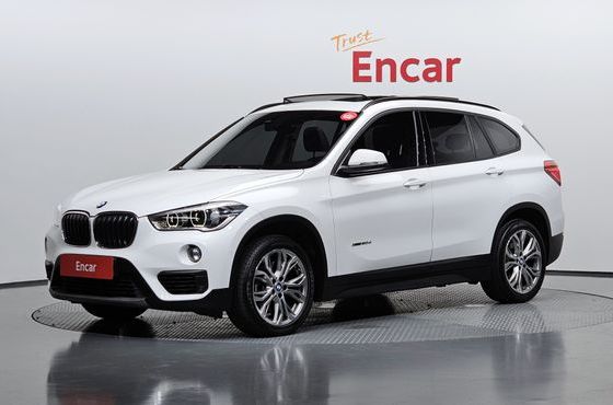 BMW X1 xDrive 20d Joy — пробег 86 976 км — фото 1 из 5
