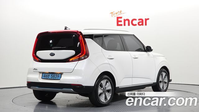 Kia Soul Prestige — пробег 107 829 км — фото 2 из 5