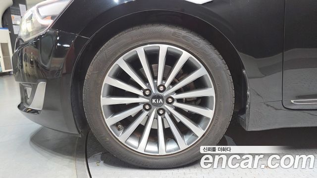 Kia K7 из Кореи Encar