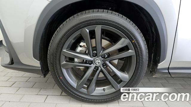 Lexus NX из Кореи Encar