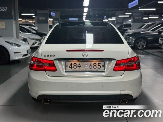 Mercedes-Benz E-Class из Кореи Encar