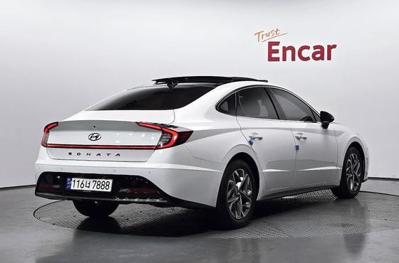 Hyundai Sonata 2.0 Premium Plus — пробег 62 510 км — фото 2 из 5