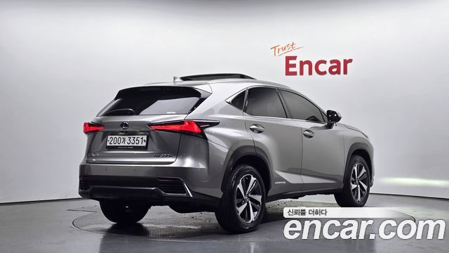 Lexus NX Supreme — пробег 105 567 км — фото 2 из 5