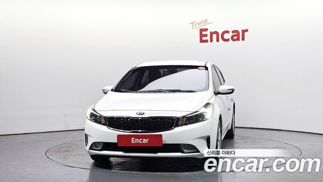 Kia K3 из Кореи Encar
