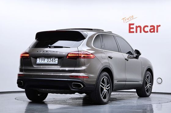 Porsche Cayenne 3.0 Diesel 958 — пробег 82 356 км — фото 2 из 5