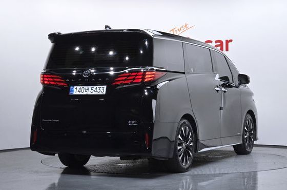 Toyota Alphard 2.5 HEV Executive AWD — пробег 39 430 км — фото 2 из 5