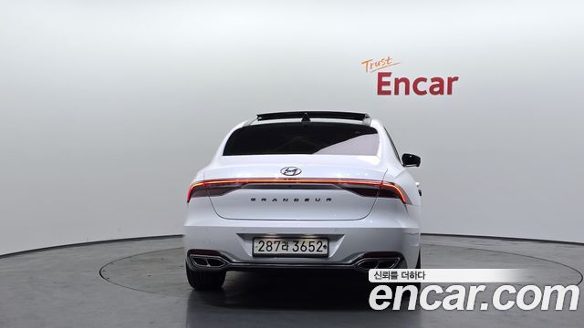 Hyundai Grandeur из Кореи Encar