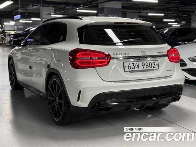 Mercedes-Benz GLA-Class GLA45 AMG 4MATIC — пробег 104 039 км — фото 3 из 5