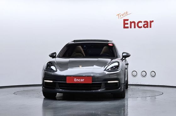 Porsche Panamera 3.0 AWD — пробег 90 576 км — фото 3 из 5