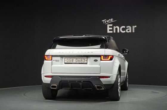 Land Rover Range Rover Evoque 2.0 TD4 HSE Dynamic — пробег 85 658 км — фото 4 из 5