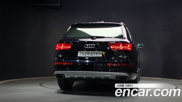 Audi Q7 из Кореи Encar