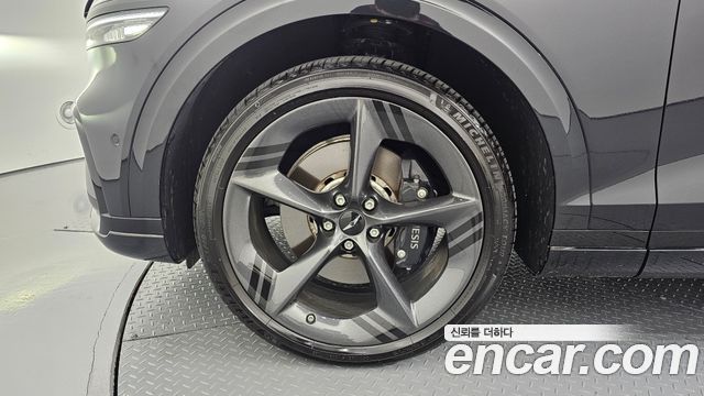 Genesis GV70 из Кореи Encar