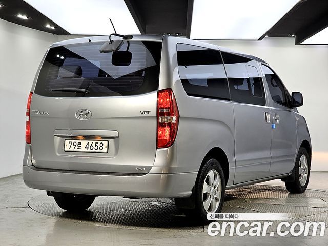 Hyundai Starex 4WD Wagon 12-Seater Smart — пробег 78 776 км — фото 4 из 5