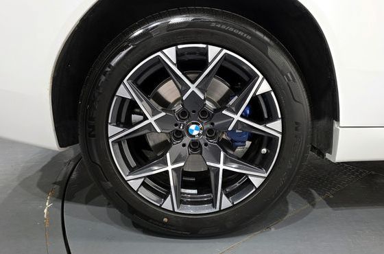 BMW X3 xDrive 20 M Sport — пробег 4 060 км — фото 5 из 5