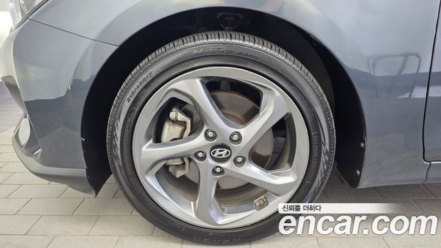 Hyundai Veloster из Кореи Encar