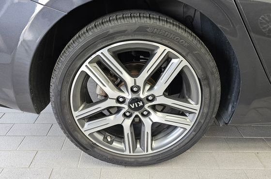 Kia K3 Signature — пробег 109 207 км — фото 5 из 5