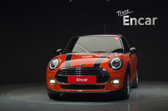 Mini Cooper Standard Third Generation — пробег 36 102 км — фото 3 из 5