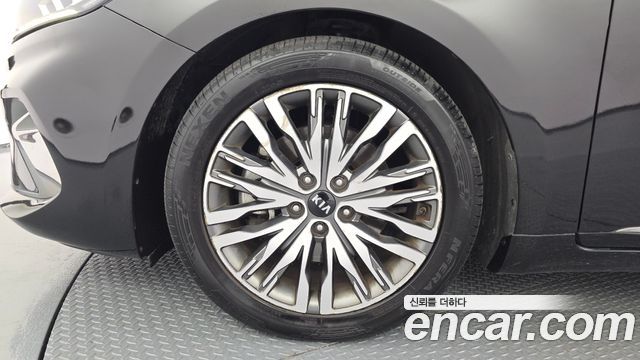 Kia K7 из Кореи Encar