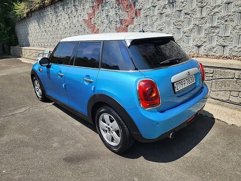 Mini Cooper 5Door Standard 3rd — пробег 148 835 км — фото 4 из 5