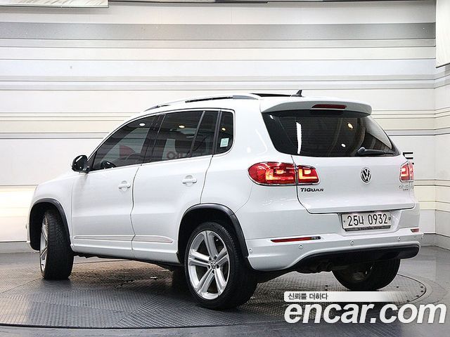 Volkswagen Tiguan 2.0 TDI R-Line 5N — пробег 83 974 км — фото 5 из 5