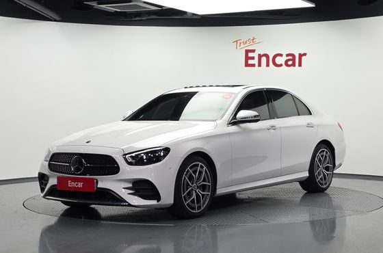 Mercedes-Benz E-Class E220d 4MATIC AMG Line — пробег 51 047 км — фото 1 из 5