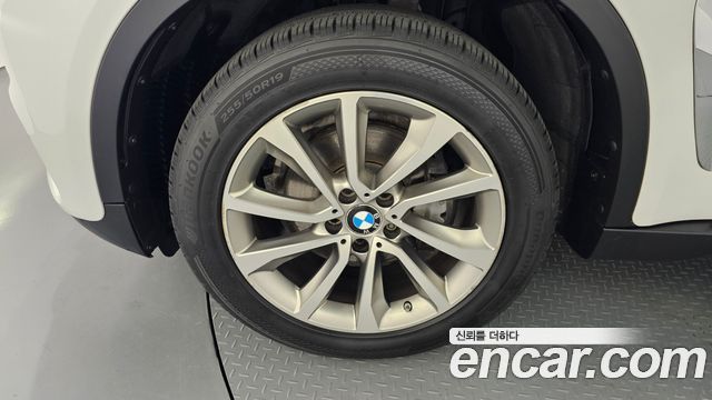 BMW X6 xDrive 30d — пробег 127 313 км — фото 5 из 5