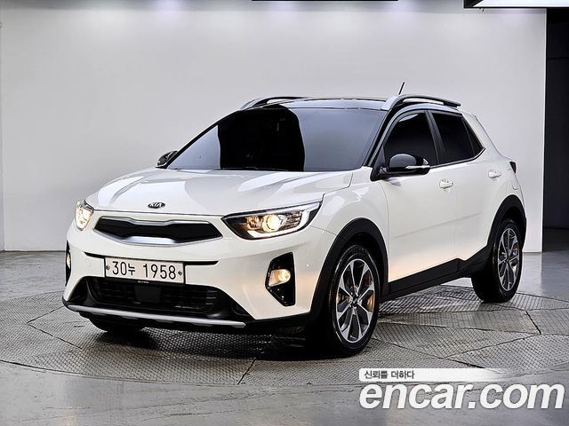 Kia Stonic 1.4 Prestige — пробег 89 755 км — фото 1 из 5